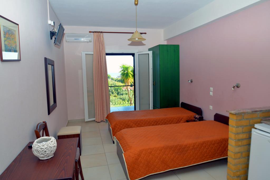 דאסיה Krystallia Apartments מראה חיצוני תמונה