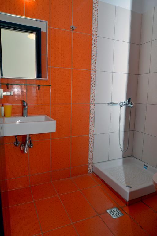 דאסיה Krystallia Apartments מראה חיצוני תמונה